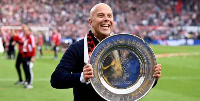 1709530404354046319.jpg 星空官网-【夜读】有内鬼,终止交易