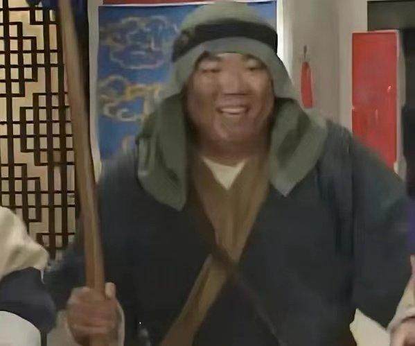 1669364857633016536.jpg 星空体育官网-世界杯球星撞脸!詹皇库兹马兼职 袁弘化身京多安