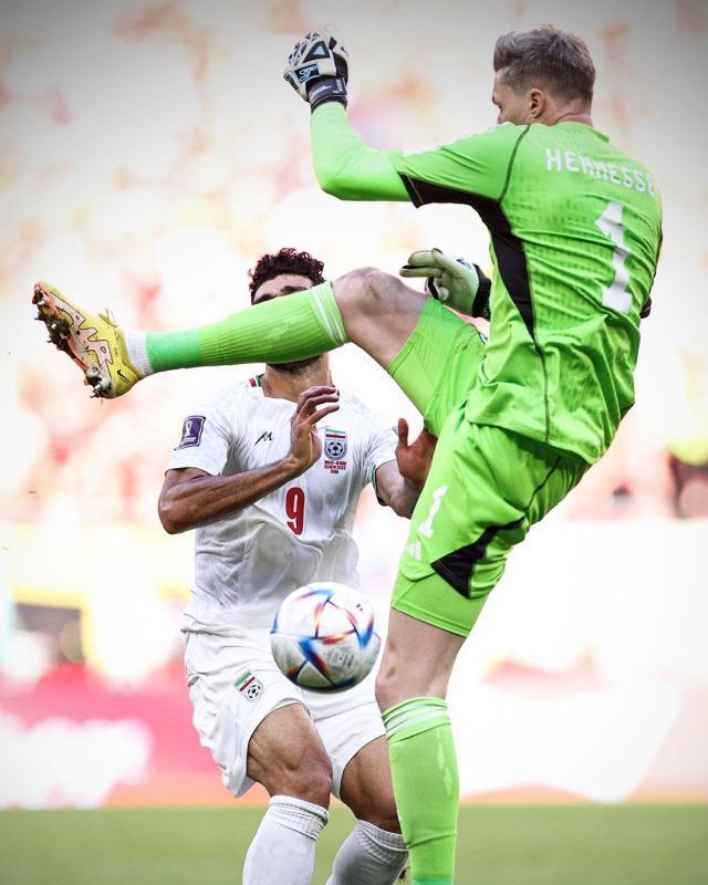 星空投注-【世界杯】首张红牌+首个远射，伊朗读秒2-0十人红龙